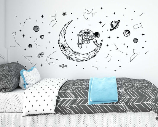 Astronaut Skateboard Wall Decals Space Wall Stickers Moon Planet Stars Boys Girls Play Room nursery kids, LF481